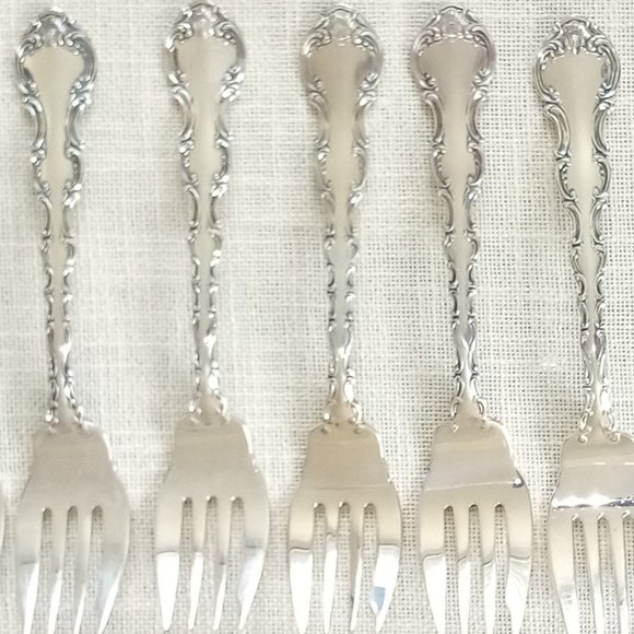 GORHAM 62 PIECE STERLING SILVER FLATWARE - Picture 4 of 4